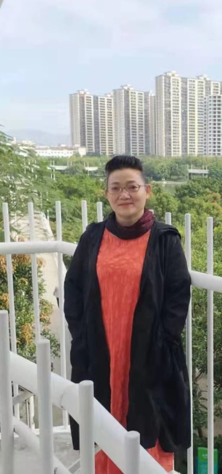 许珍梅.jpg