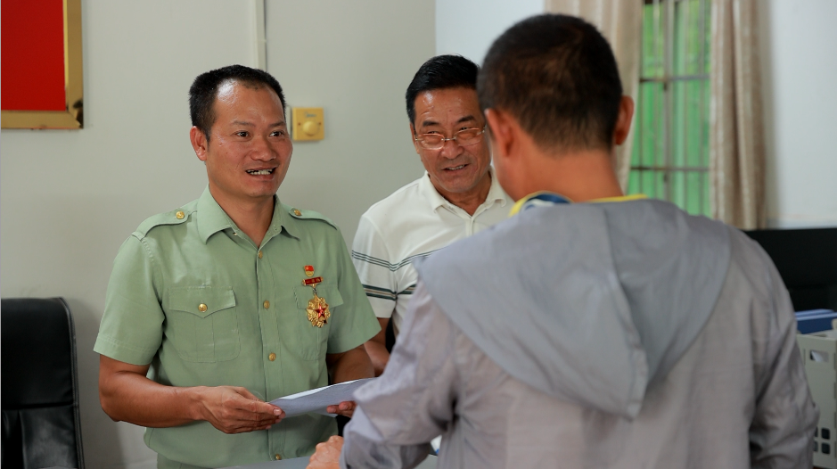 图片3.png 图片3.png