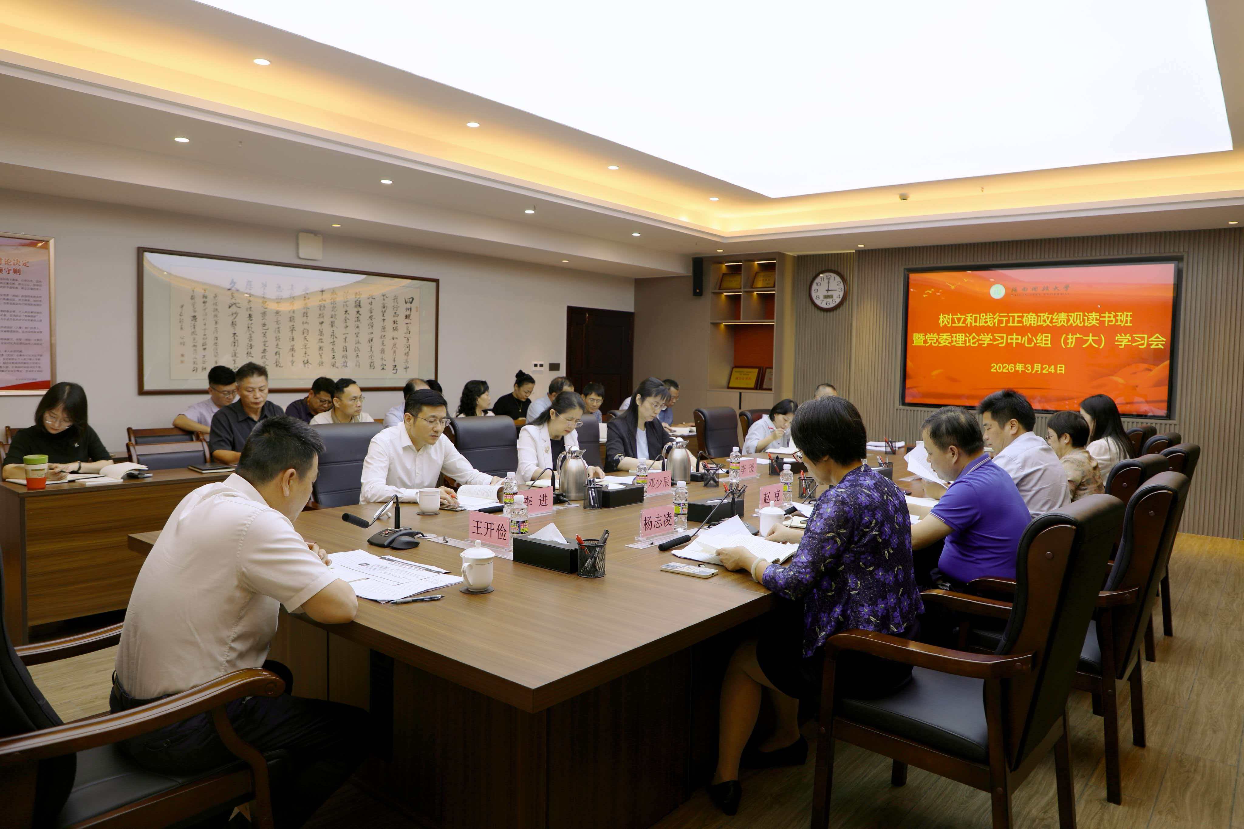 2fd1b5ed4174f60c0451573f218316e1.jpg 2fd1b5ed4174f60c0451573f218316e1.jpg