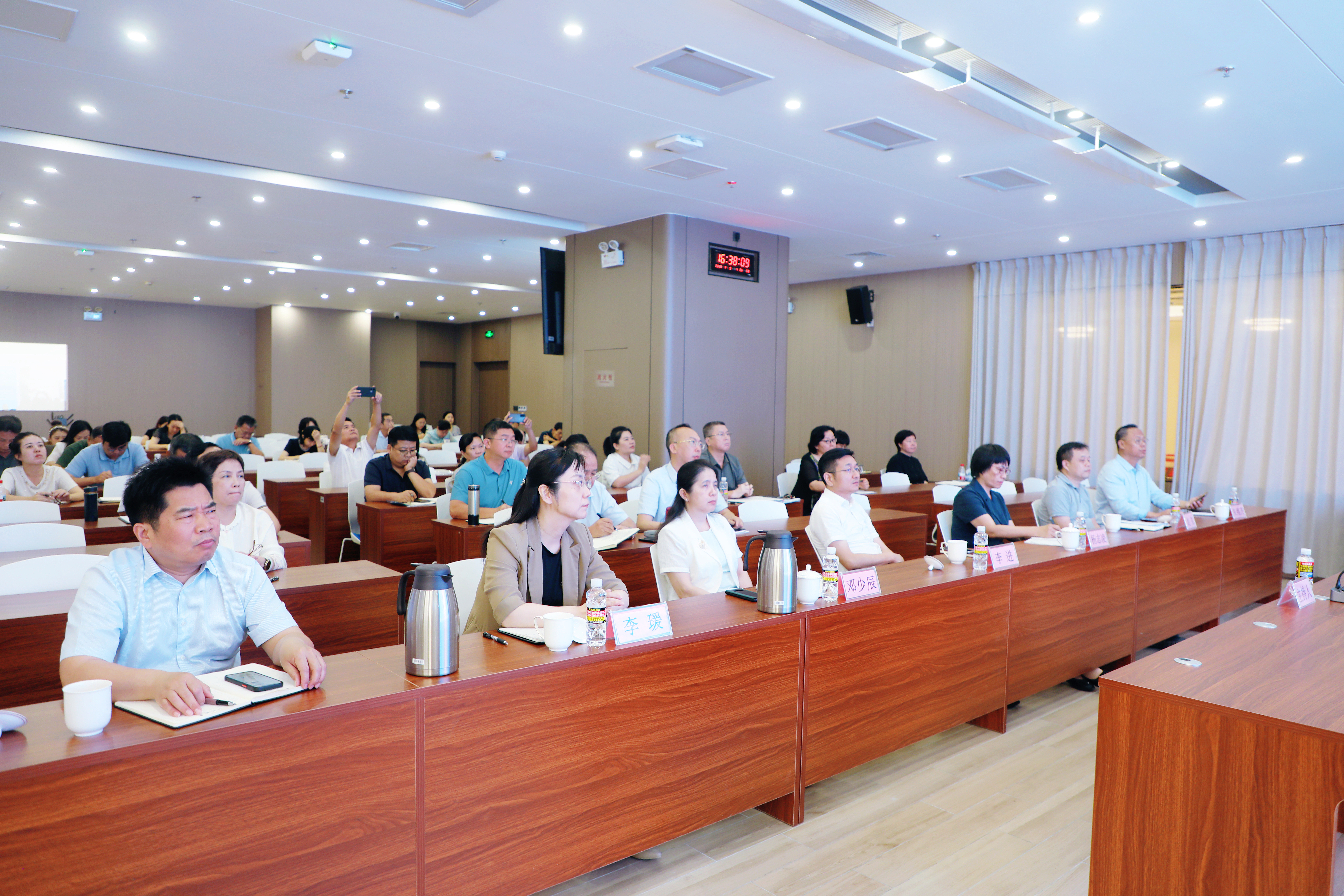 微信图片_20260413083922_482_6.jpg 微信图片_20260413083922_482_6.jpg